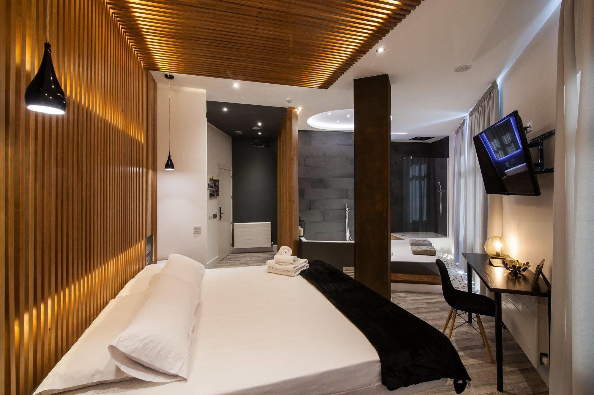 Vitium Urban Suites Madrid Esterno foto